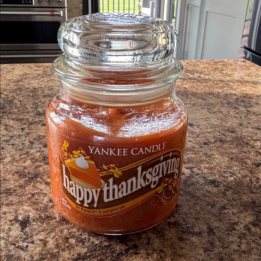 Yankee Candle Happy Thanksgiving 13oz